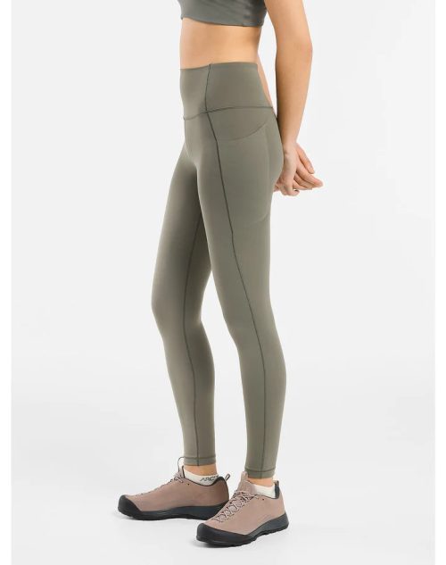 Essent High Rise Legging 26 Forage Women s Side View Left 720x d936029f 1eed 44be b0ab 82cfb4532c2a